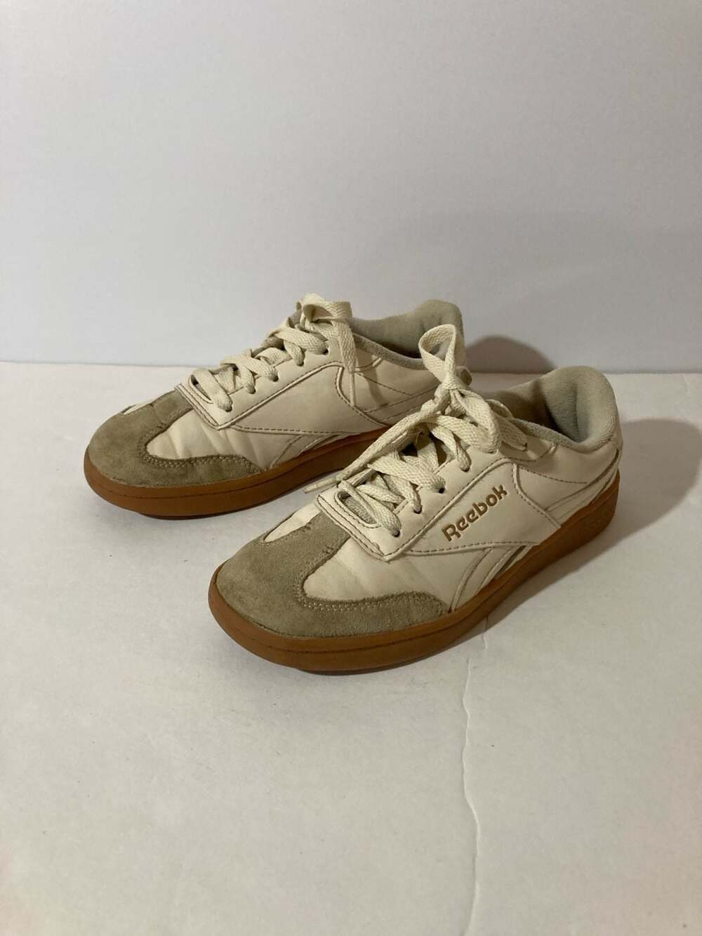 Reebok Cream Leather and Suede Gum Sole Low Top Sneakers